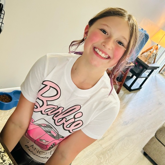 Meet your Posher, Katie - Picture 2 of 13